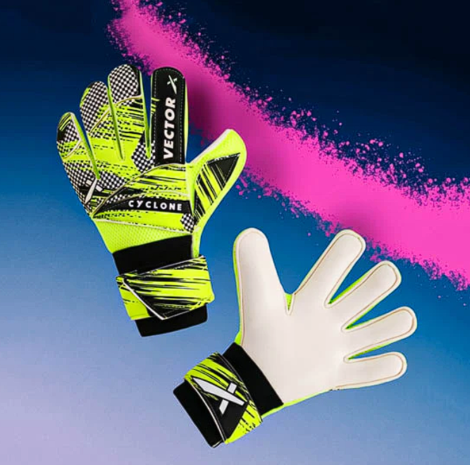 78588